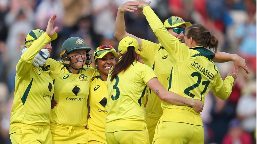 Australia retained the women's Ashes as a result of its deployment of extra spin.