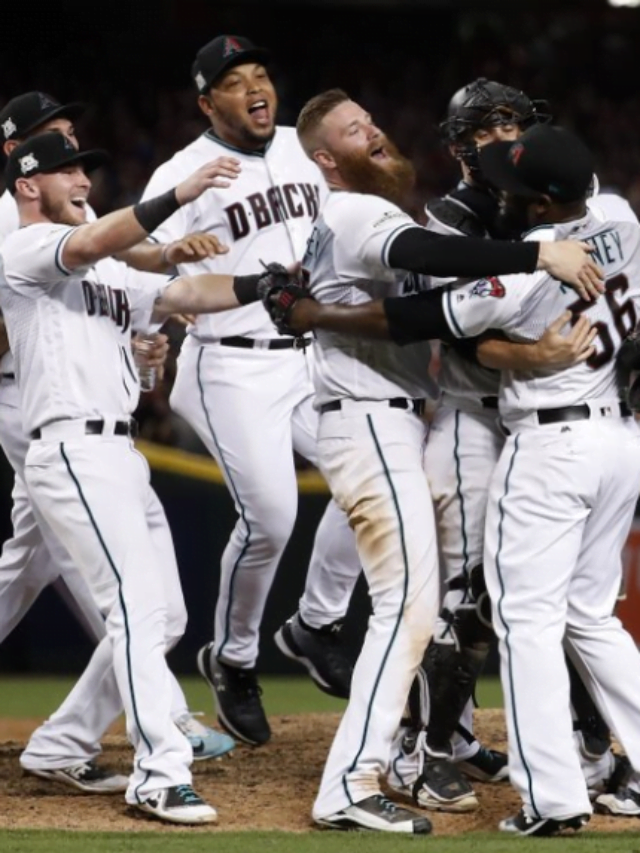 Game 2 victory for the D-backs pushes the Dodgers to the limit.